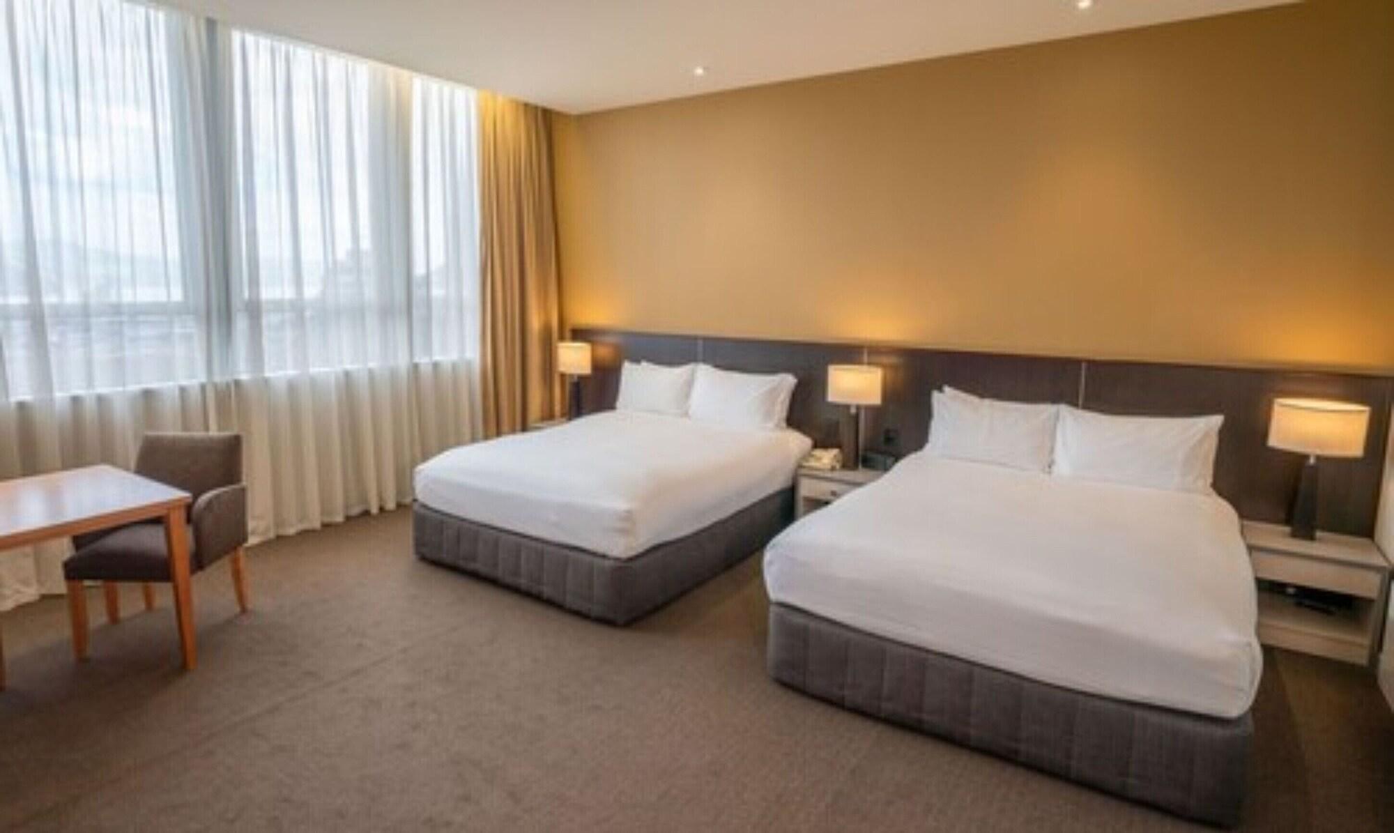 Scenic Hotel Dunedin City Екстериор снимка