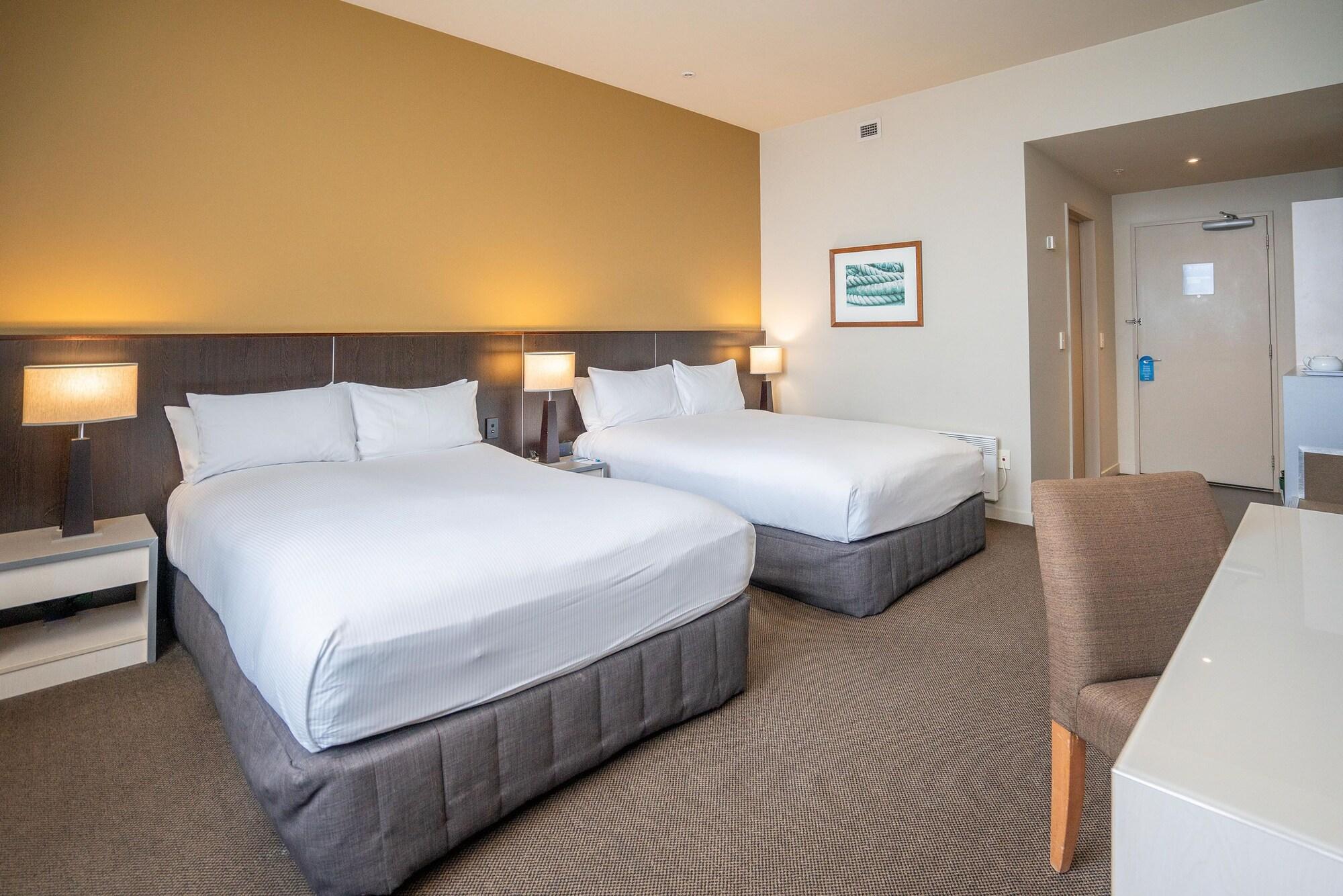 Scenic Hotel Dunedin City Екстериор снимка