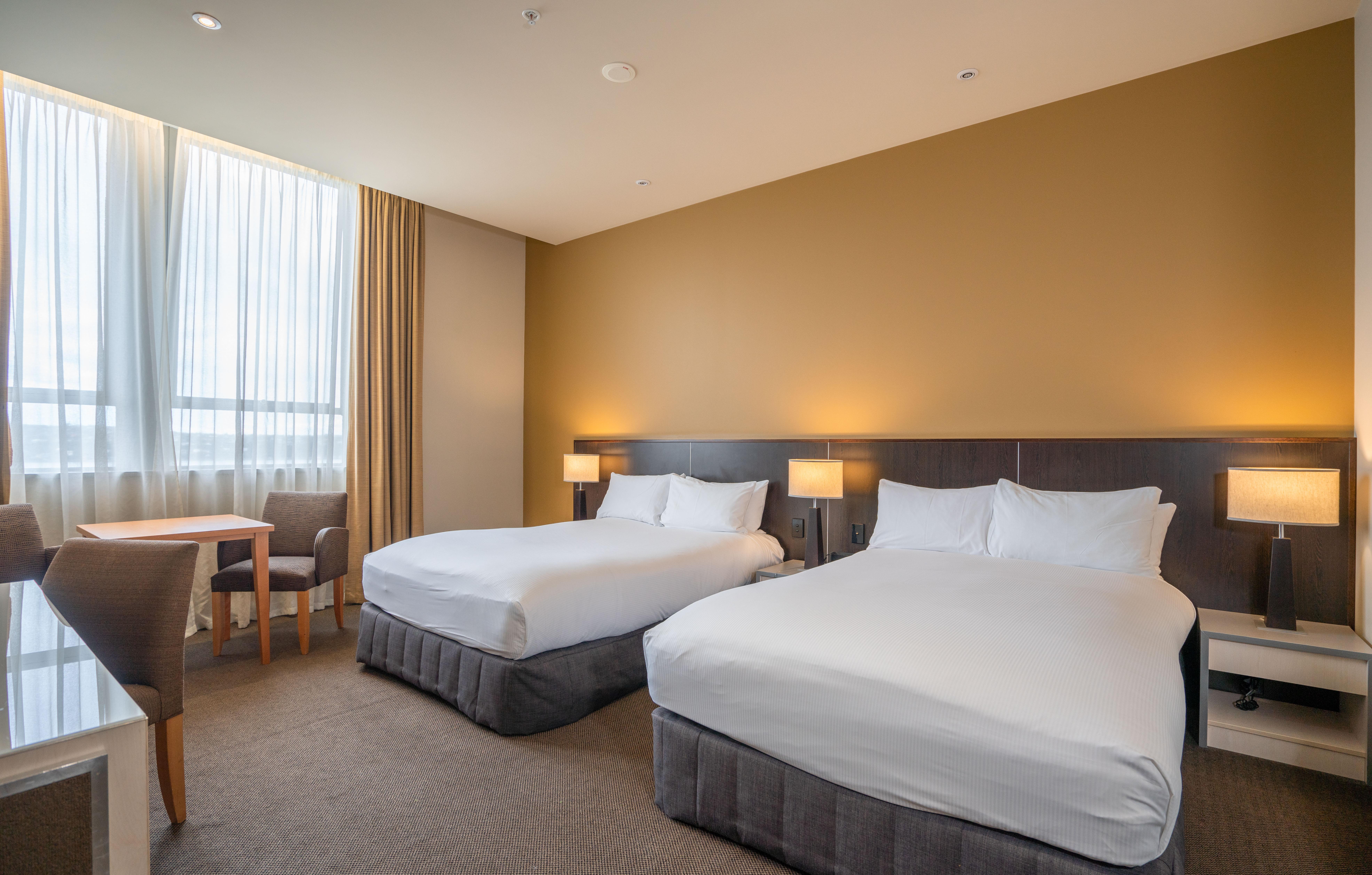 Scenic Hotel Dunedin City Екстериор снимка