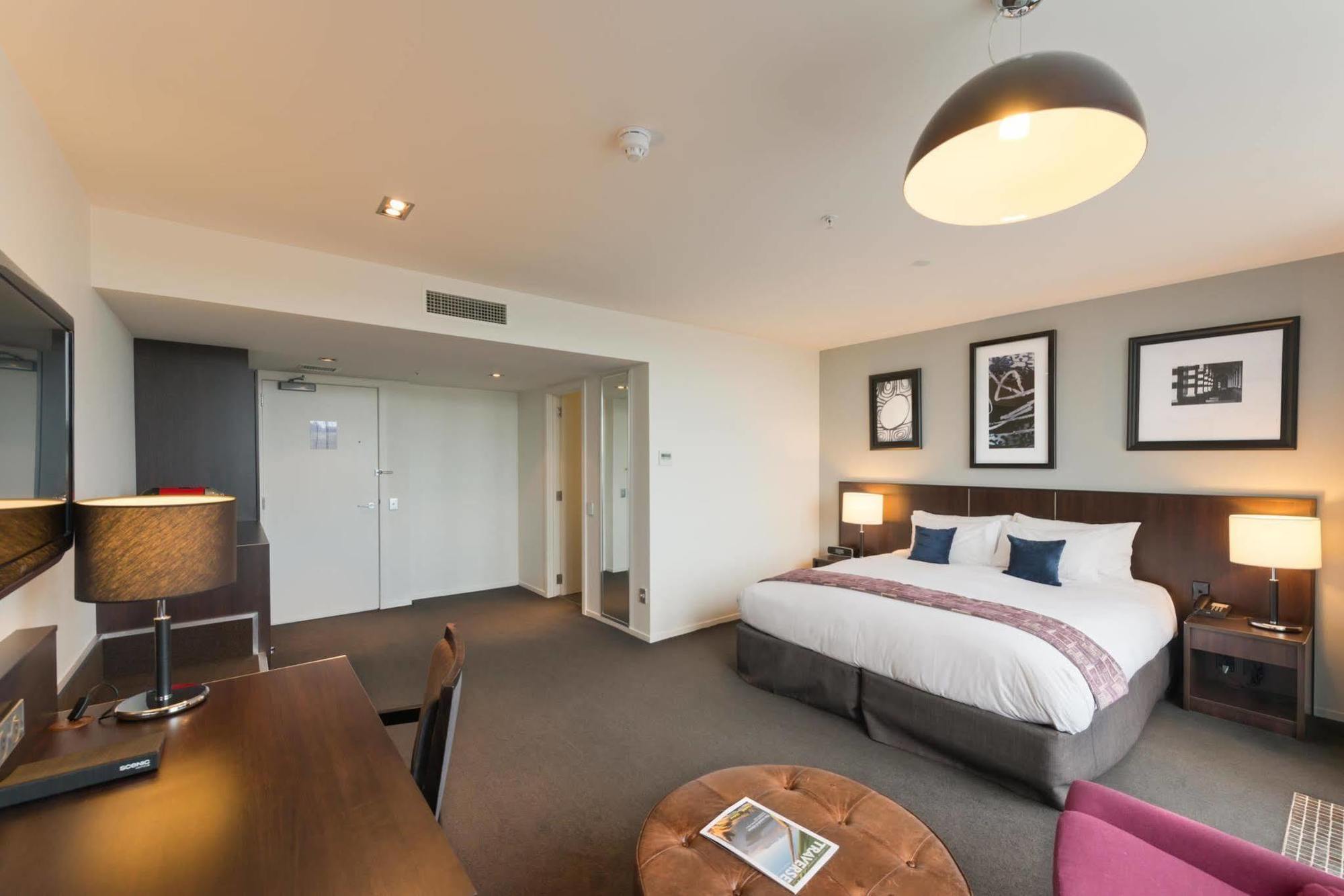 Scenic Hotel Dunedin City Екстериор снимка